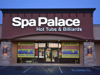 Spa Palace Pueblo Colorado hot tub showroom